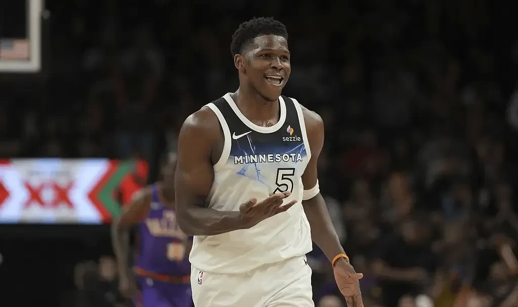 熊猫体育官方-关于灰熊主场击败活塞，继续保持西部前八位置的信息