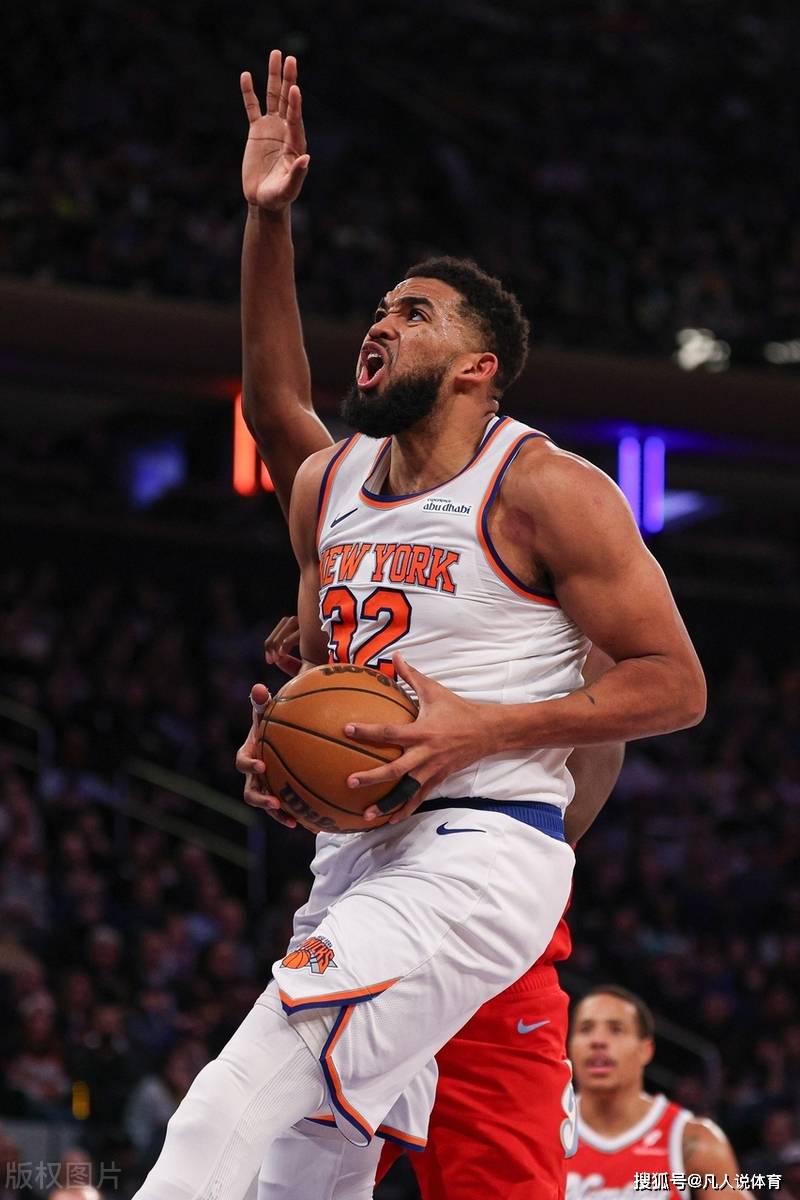 尼克斯客场擒灰熊，取得重要胜利！