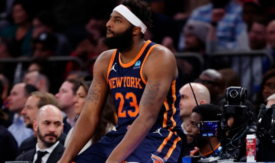 熊猫体育中国App-雄鹿力克尼克斯，迎来五连胜