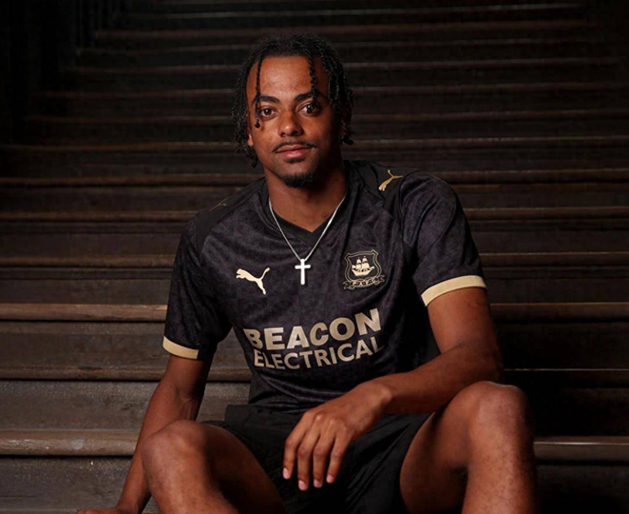 普利茅斯队在最新比赛中获得胜利 普利茅斯队在最新比赛中获得胜利