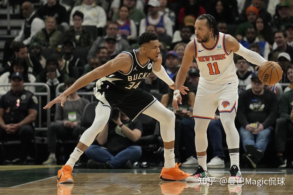 熊猫体育手机客户端-雄鹿擒下尼克斯，取得胜利