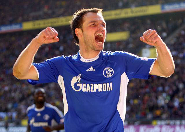 熊猫体育-沙尔克04遭遇失利，战绩略显低迷